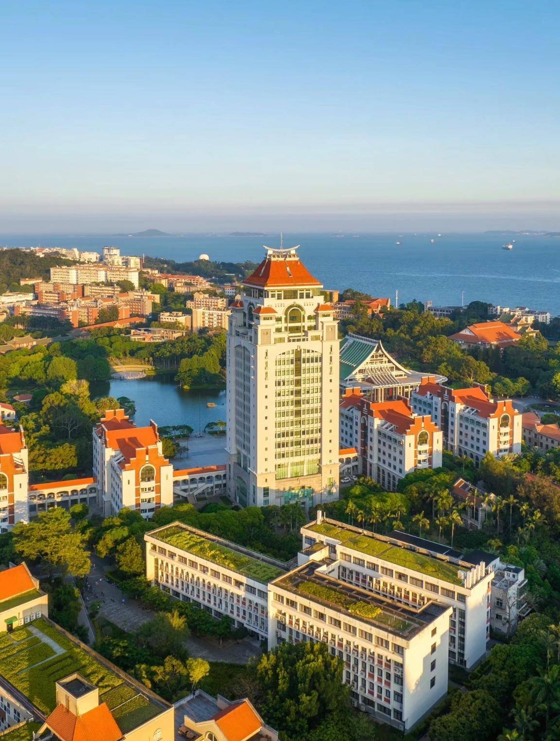 Deepseek眼中厦门最出名的10大网红景点鼓浪屿毫无悬念